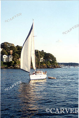 Sailing the Sound
A sailboat sails out of Salem sound.
Keywords: sail; salem; sound; photograph; picture; print